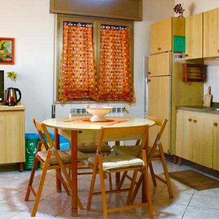 アパート A Casa Di Nonna Maria